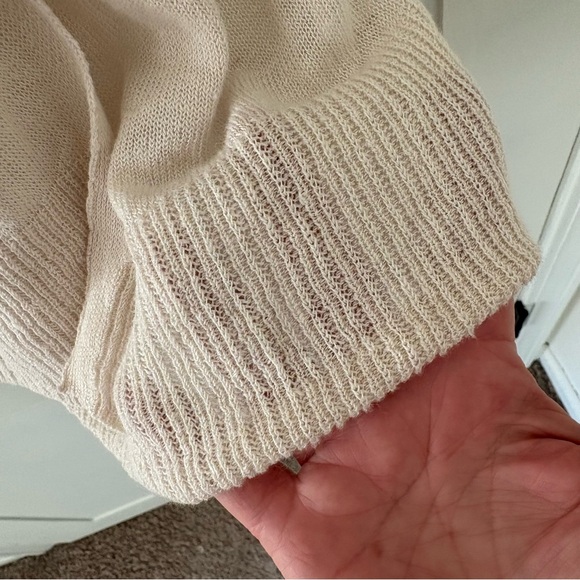 Garnet Hill Organic Linen Overlay Top Sweater. Size Large. - Picture 2 of 9